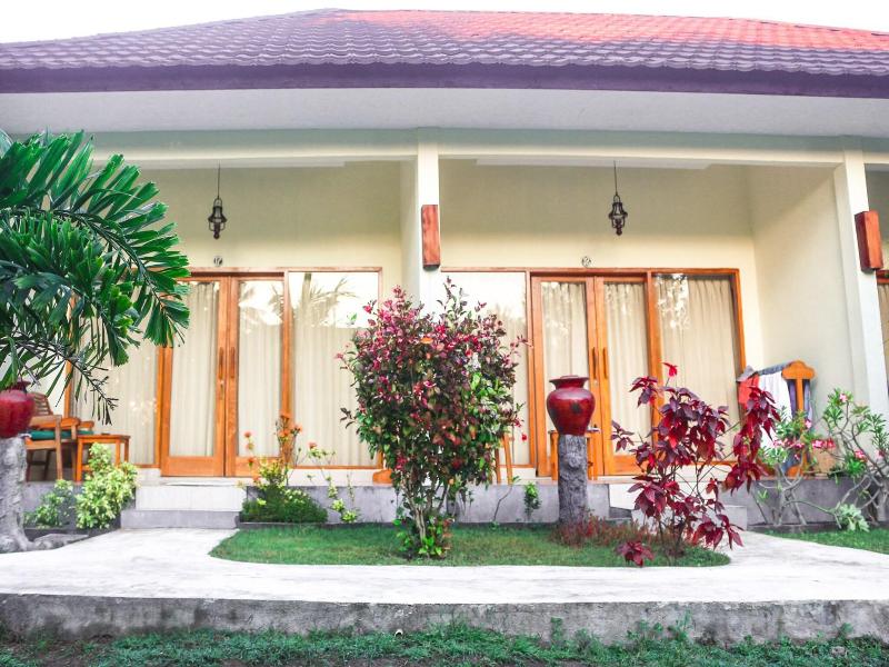 Salili Bungalows image