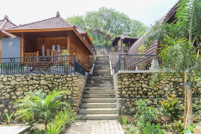 Coconut Hill Cottages