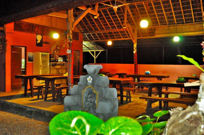 Coconut Hill Cottages image