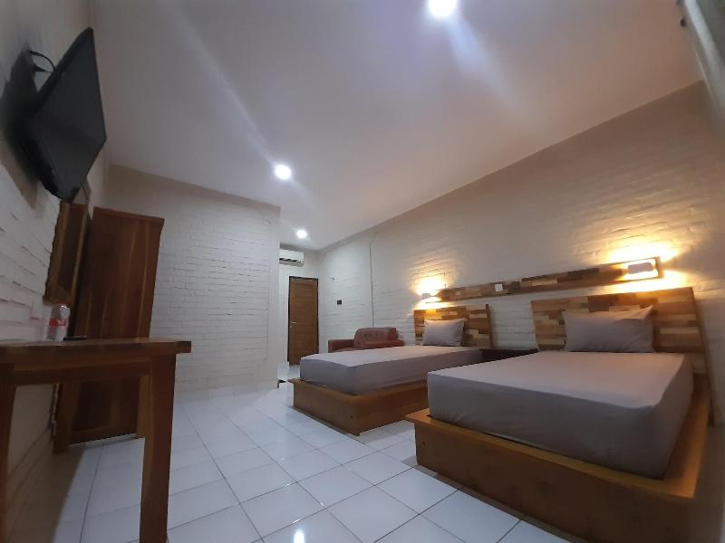 Puri Bali Lovina image