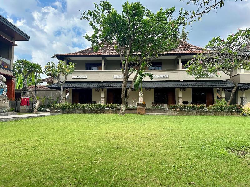 Puri Bali Lovina image