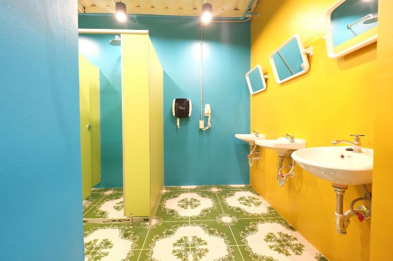 Everyday Bangkok Hostel Khaosan image