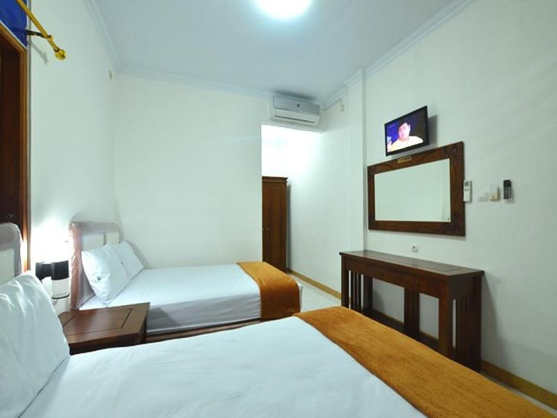 Hotel Bukit Uhud Yogyakarta image