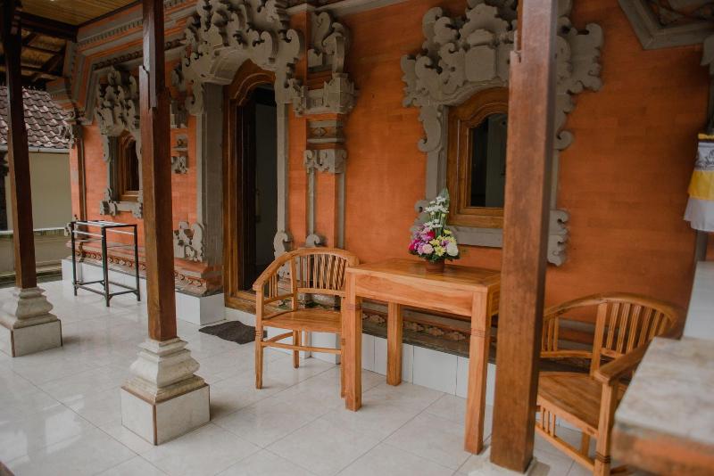 Artha Dewata Home Stay image