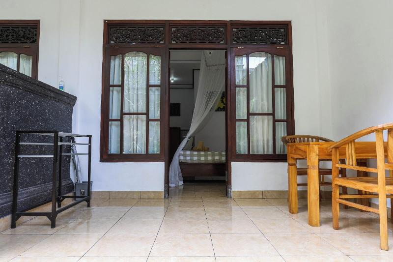 Artha Dewata Home Stay image