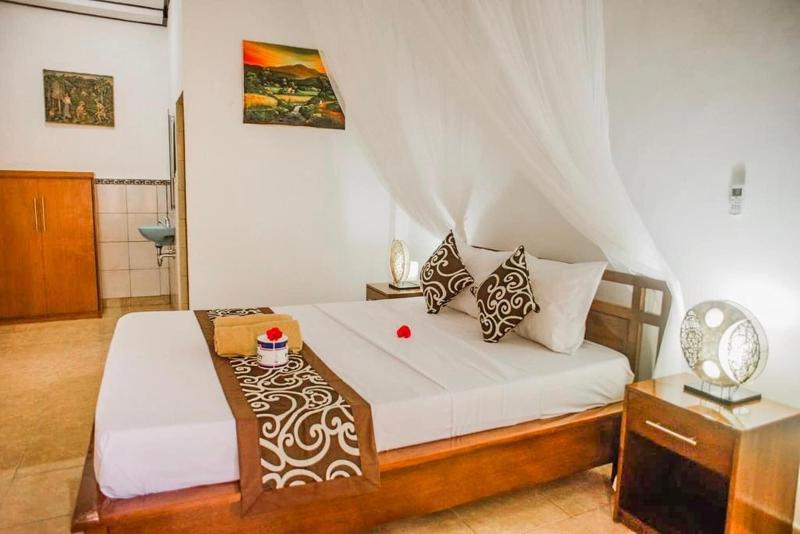 Artha Dewata Home Stay image