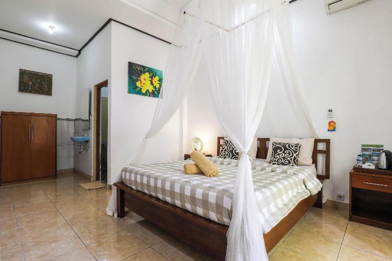 Artha Dewata Home Stay image