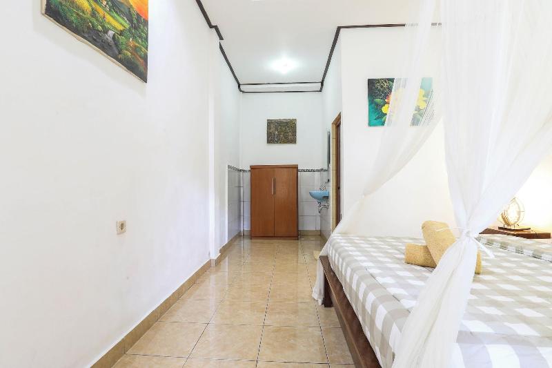 Artha Dewata Home Stay image