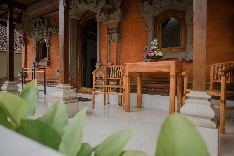 Artha Dewata Home Stay image