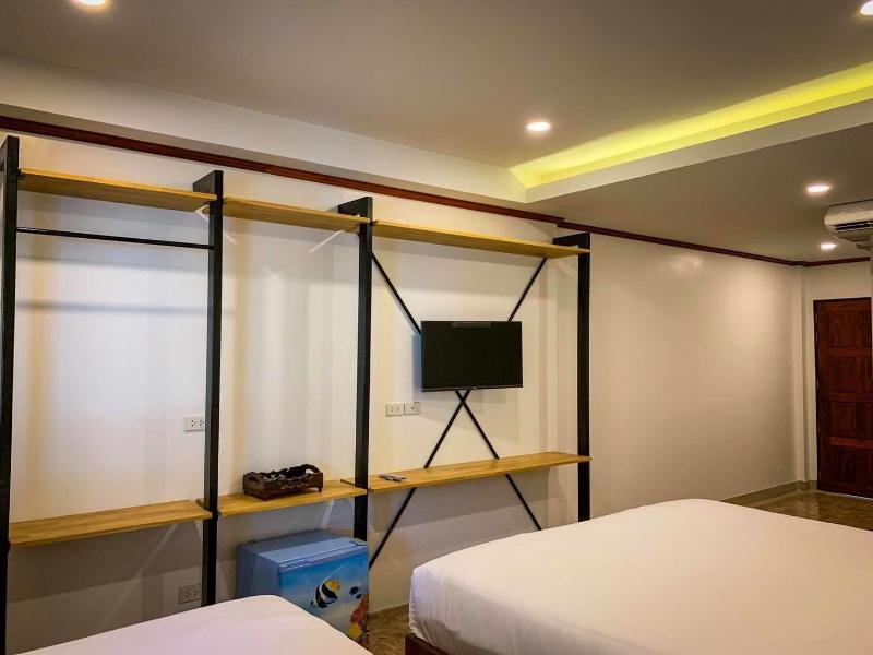 Coconut Grove Hotel Samui image