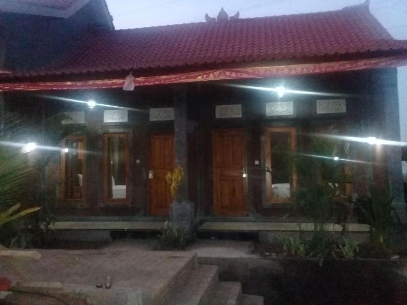 Eliska Sari Bungalows image