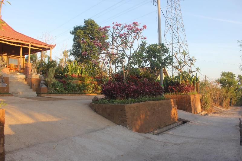 Eliska Sari Bungalows image