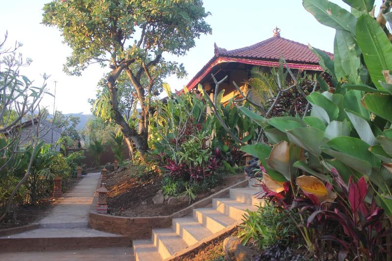 Eliska Sari Bungalows image