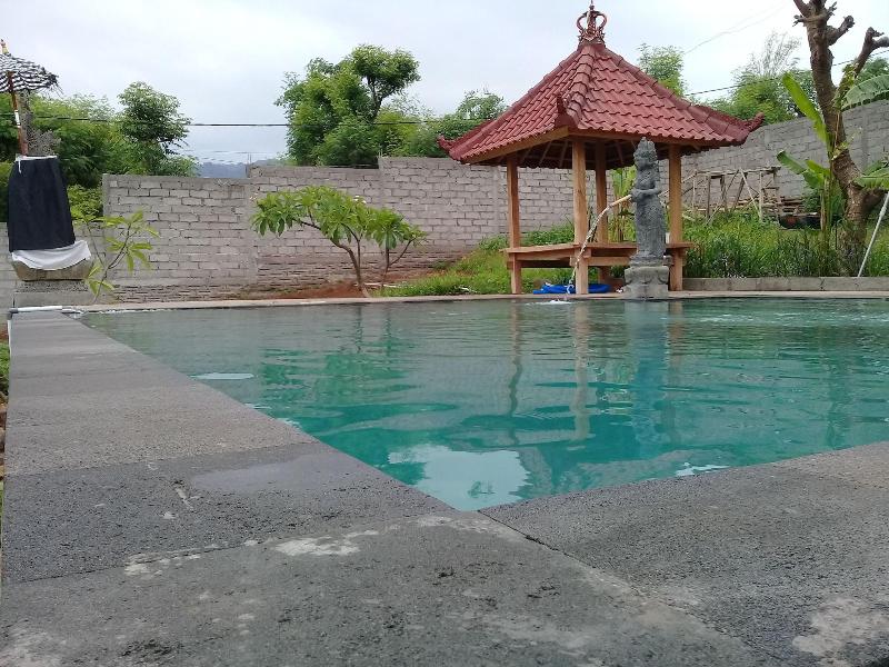 Eliska Sari Bungalows image