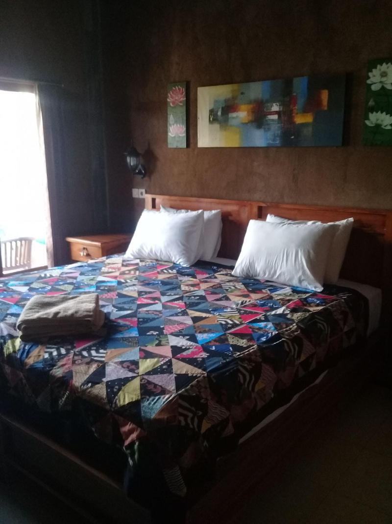 Eliska Sari Bungalows image