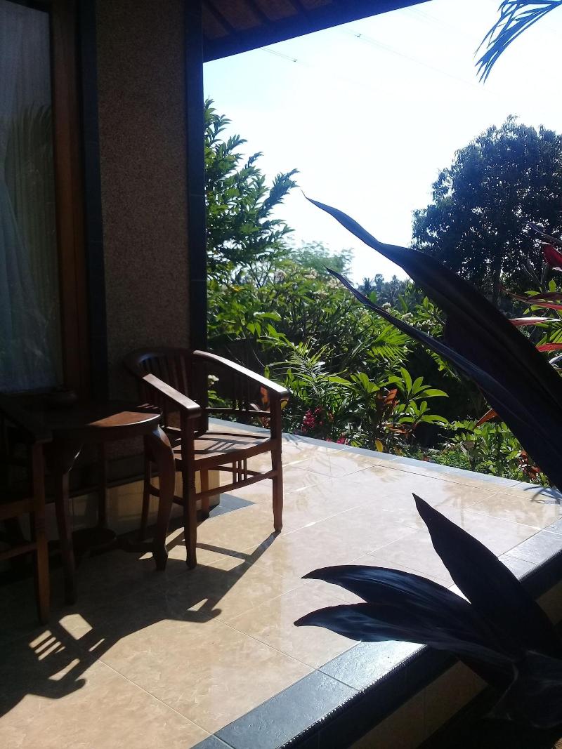 Eliska Sari Bungalows image