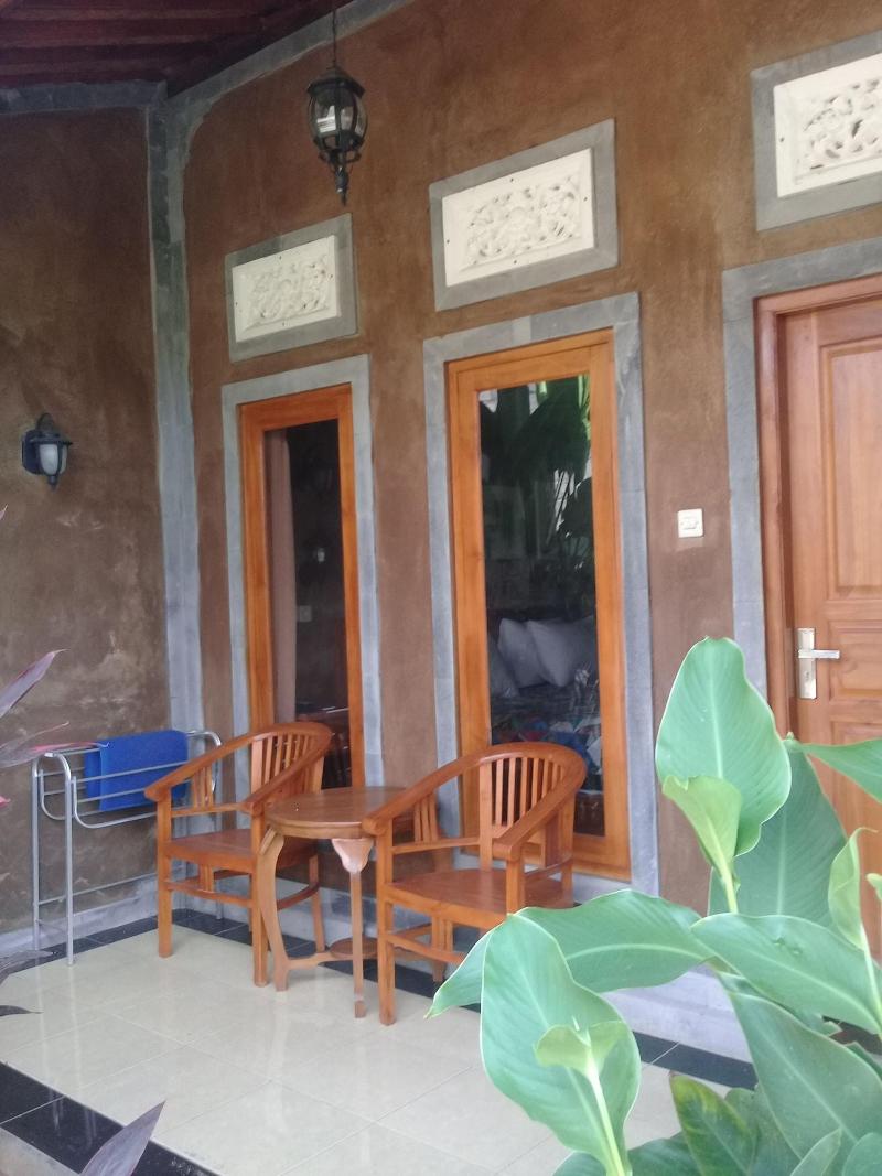 Eliska Sari Bungalows image