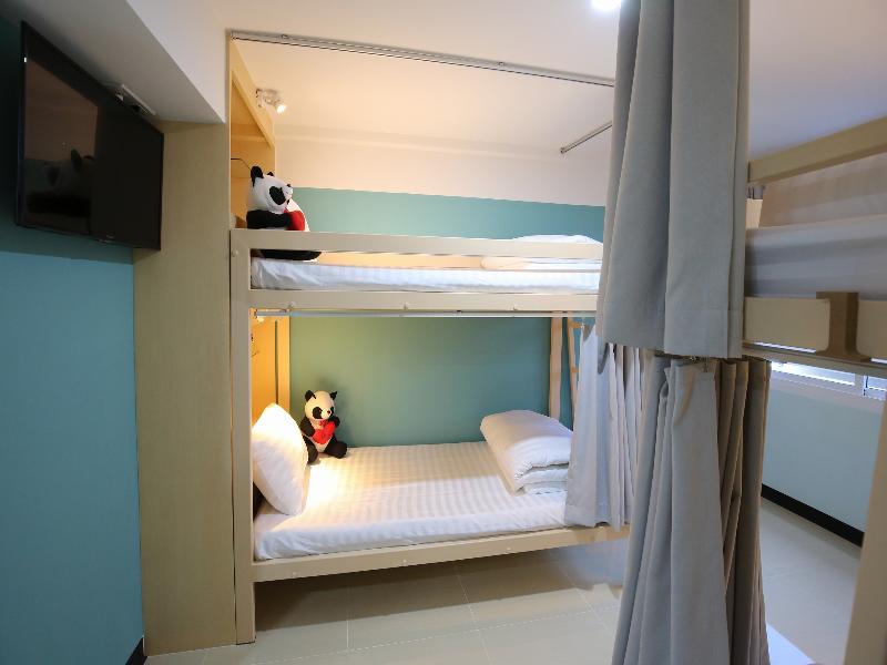 Lucky Panda Hotel by ZUZU image