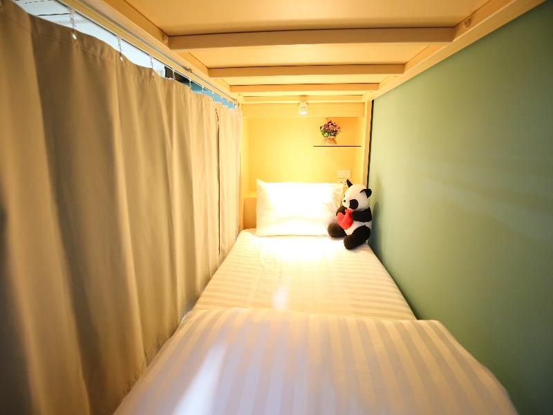 Lucky Panda Hotel by ZUZU image