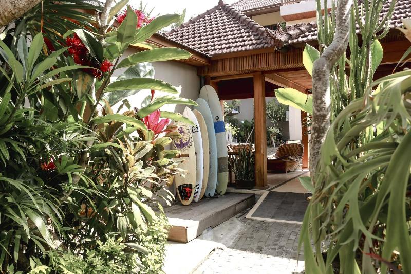 Medewi Beach Inn image