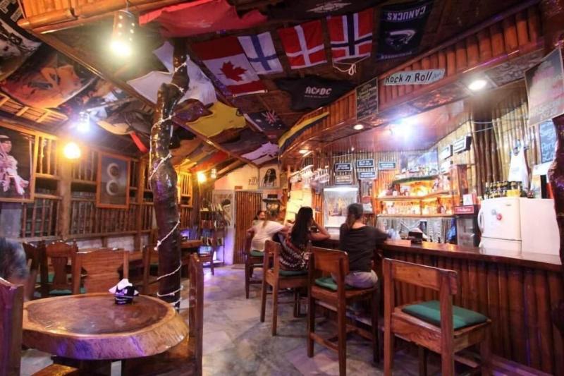 Hr Hotel Bar And Restaurant