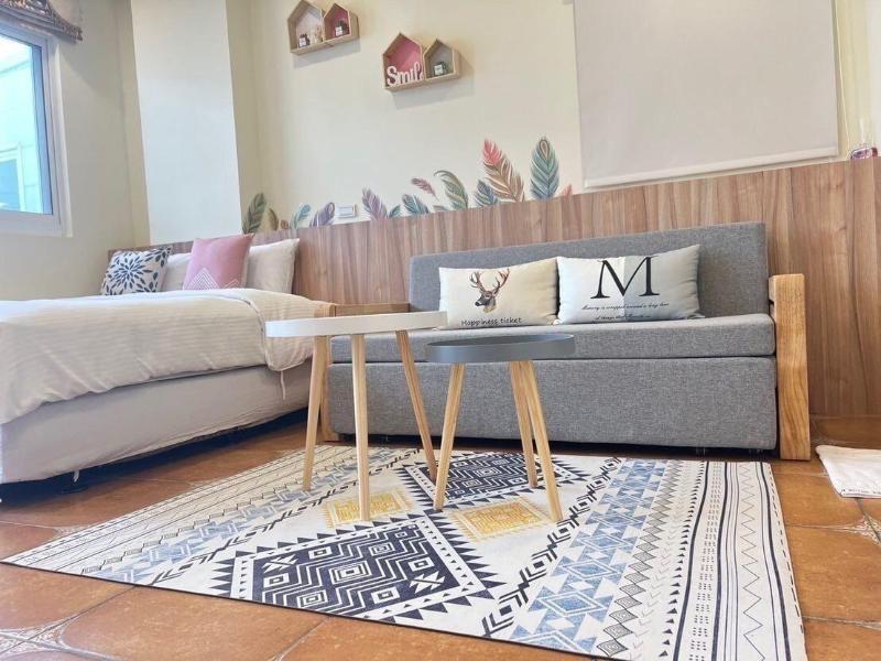 Sunshine B B image
