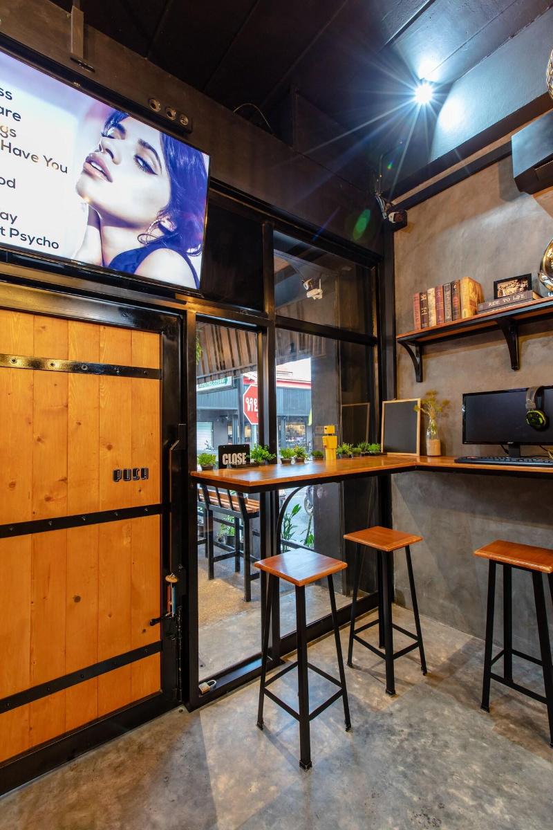 The Z Nite Hostel image