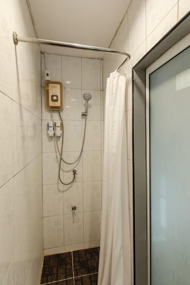 The Z Nite Hostel image