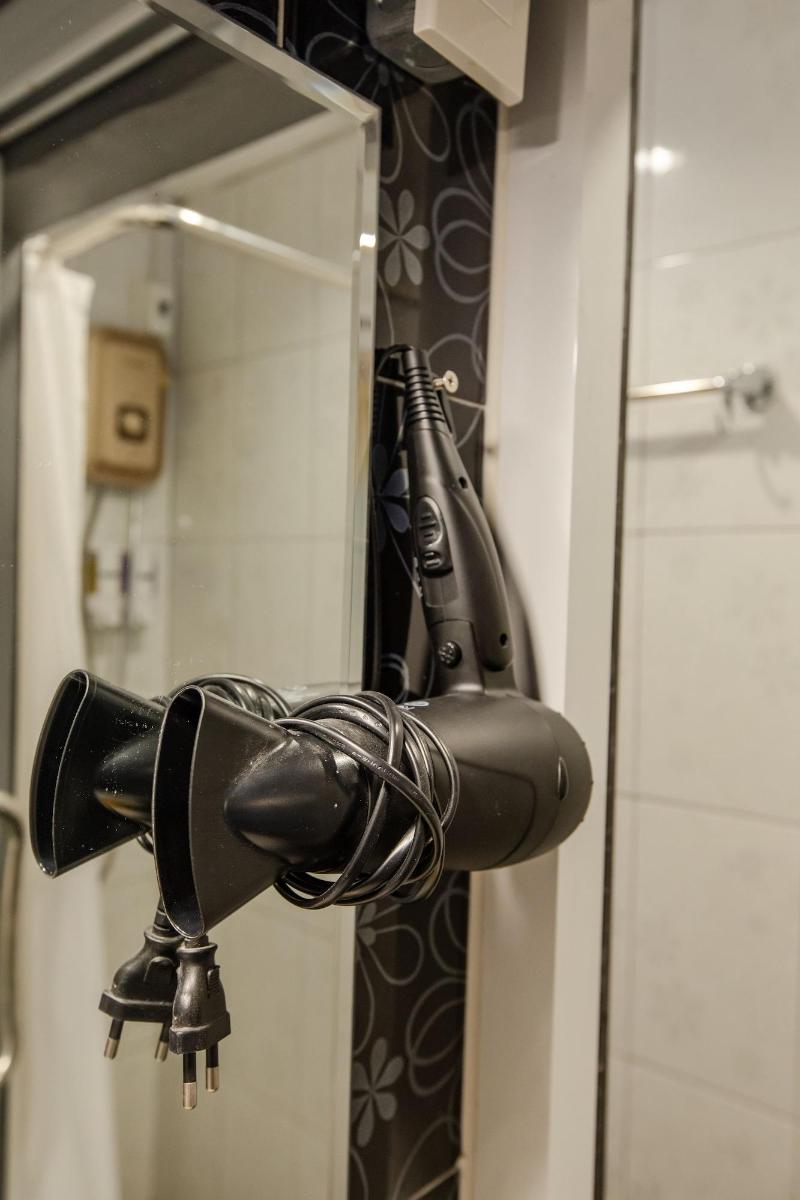 The Z Nite Hostel image