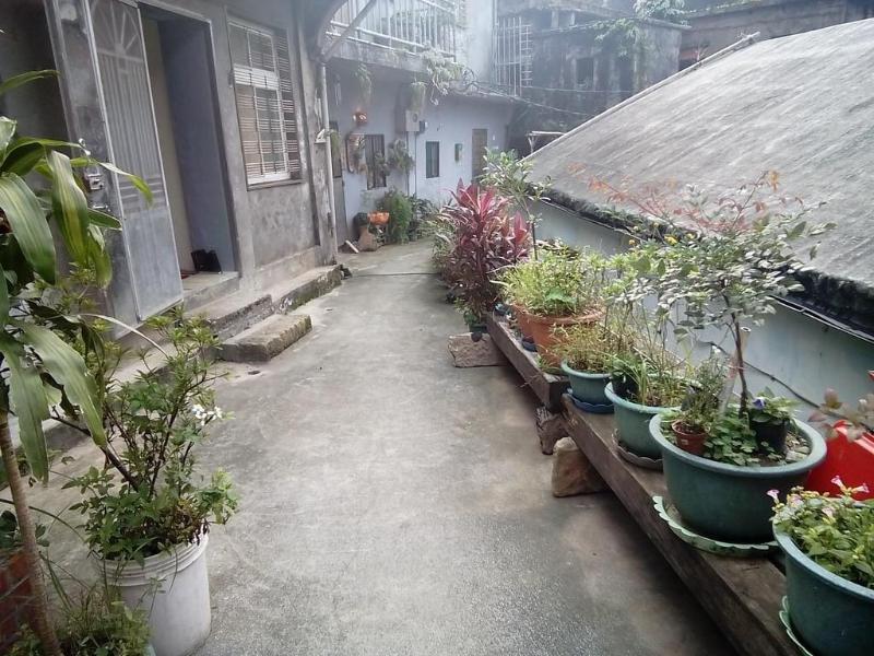Jiu Fen Alleyway B B image