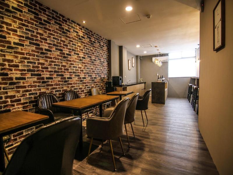 Sunmoonlake Loft Inn image