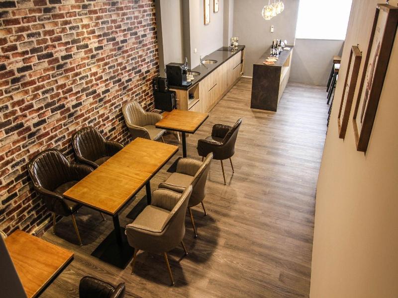 Sunmoonlake Loft Inn image