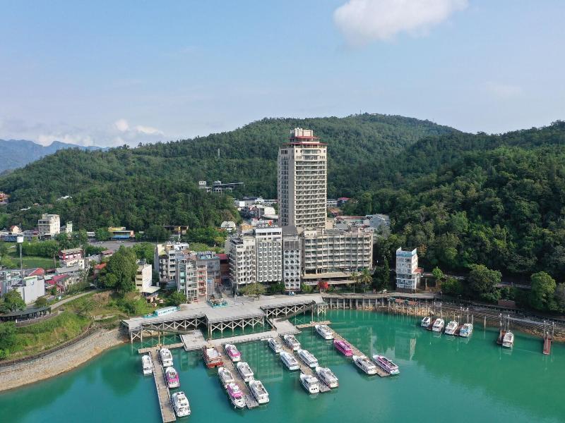 Sun Moon Inn image