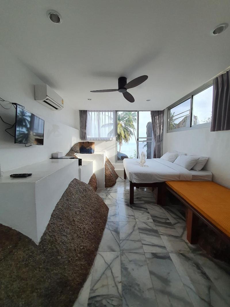 The Rock Samui Hostel image