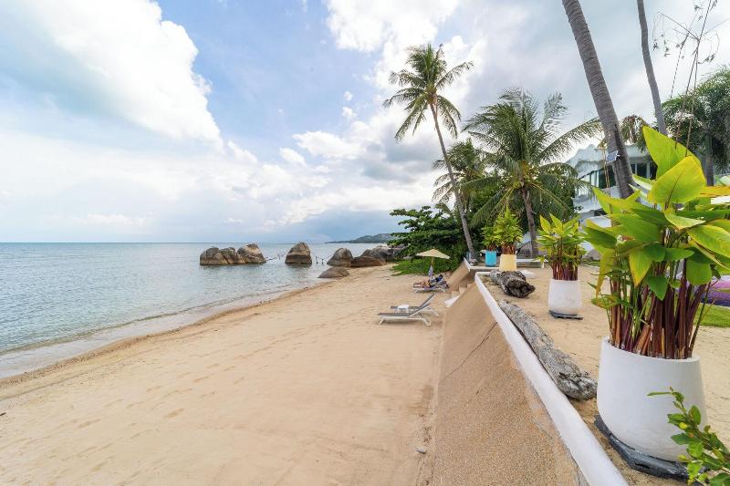 The Rock Samui Hostel image