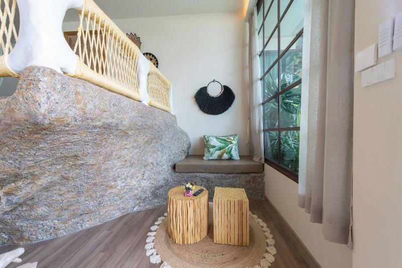 The Rock Samui Hostel image