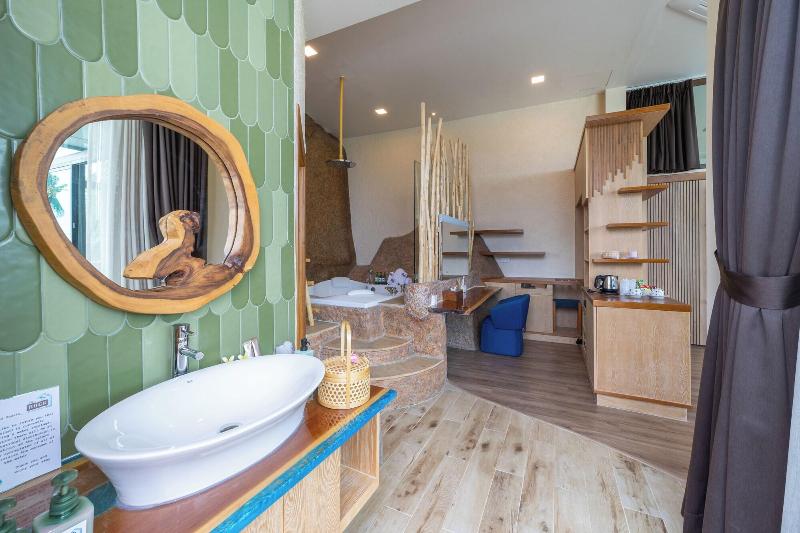 The Rock Samui Hostel image