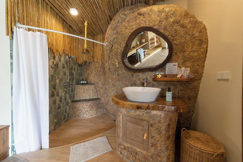 The Rock Samui Hostel image