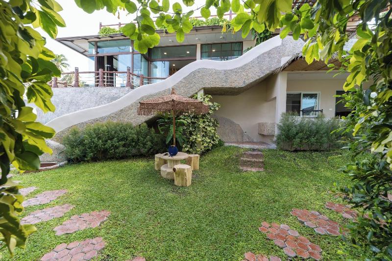 The Rock Samui Hostel image