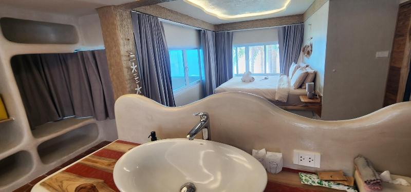 The Rock Samui Hostel image