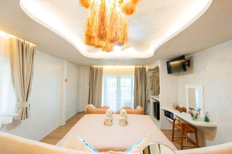The Rock Samui Hostel image
