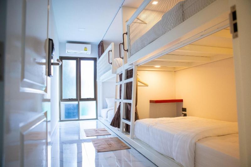 Rich8 Hostel image