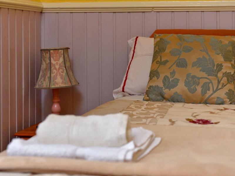 The Warren Guest House image