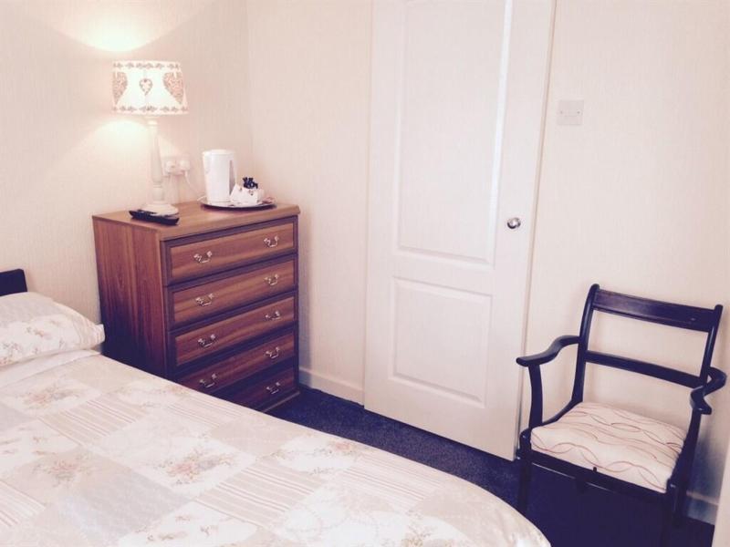 Hazelgrove Guest House image