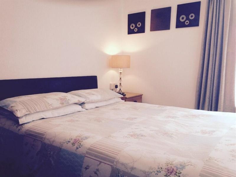 Hazelgrove Guest House image