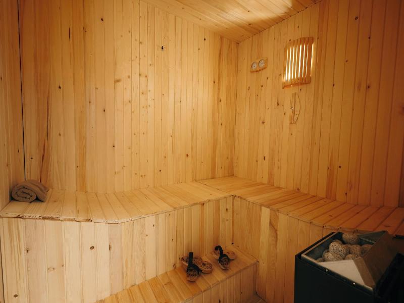 Ga Reme Cave Rooms image