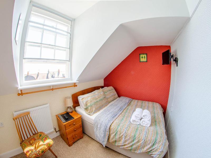 Olivers Guest House image