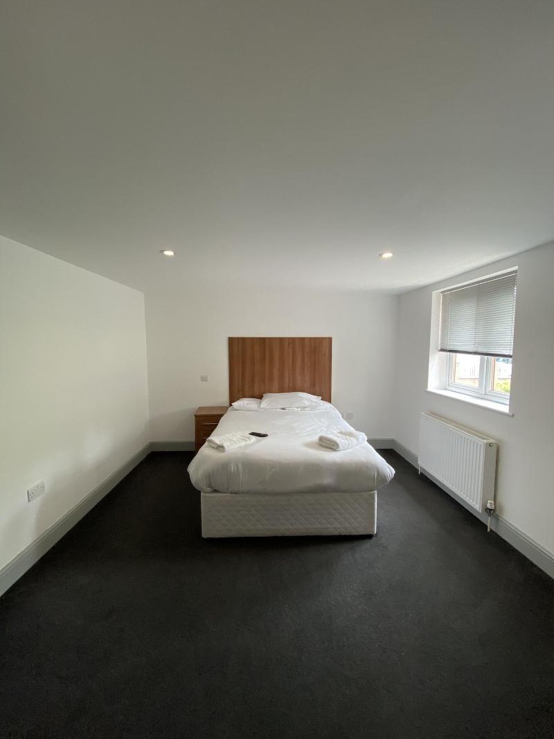 Buckingham Guest House For Contractors image