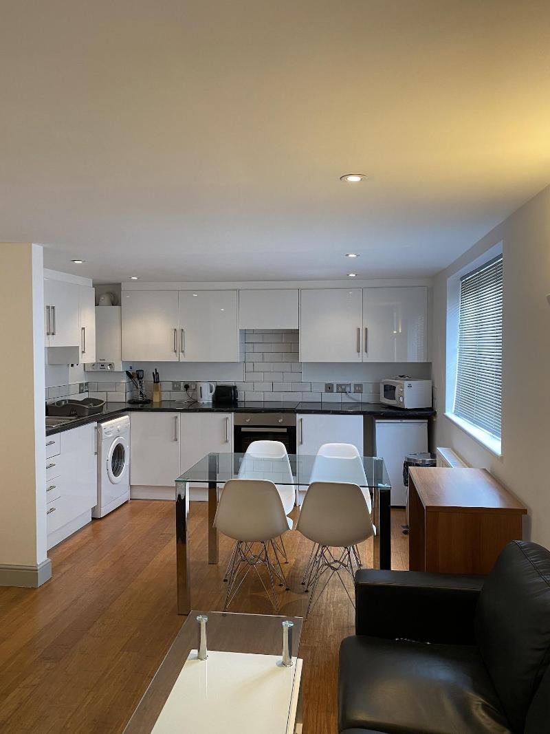 Buckingham Guest House For Contractors image