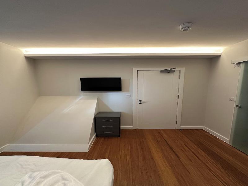 Buckingham Guest House For Contractors image